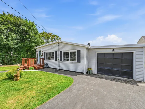 23 Beckett Street, Lewiston, ME 04240
