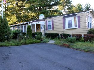 13 3rd Ave, Westfield, MA 01085
