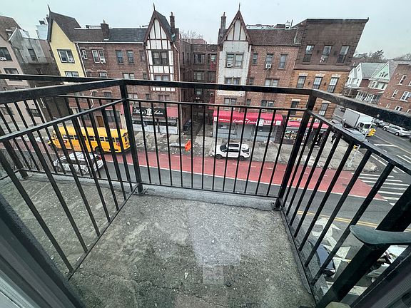 4th image of 2025 Nostrand Ave APT 4F