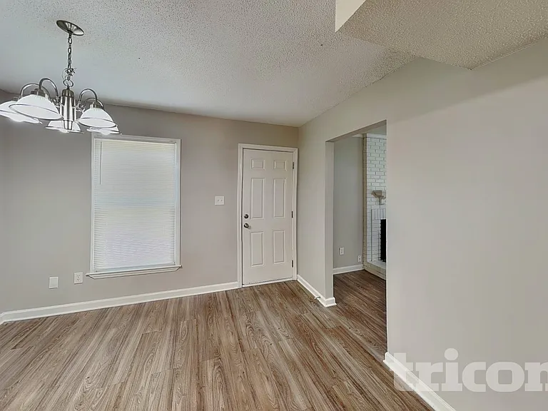 9033 Trailhead Ct — Photo 5