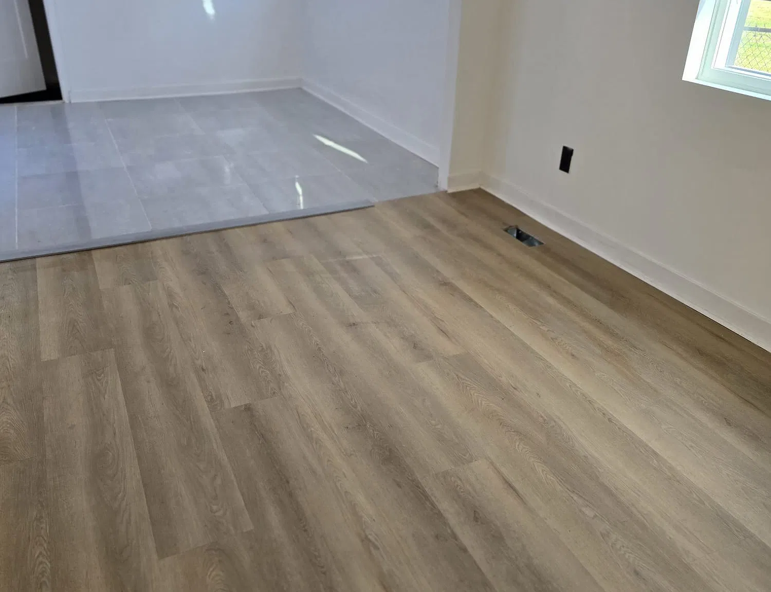 6 bed, 3.5 bath, 1846 sqft, $2,880 — Photo 2