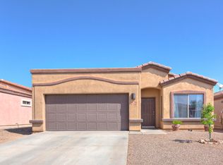 97 E Corte Rancho Bonito, Sahuarita, AZ 85629