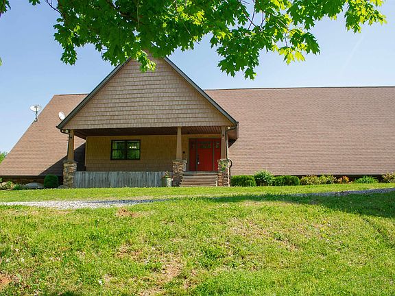 2nd image of 1053 Lett Houser Rd