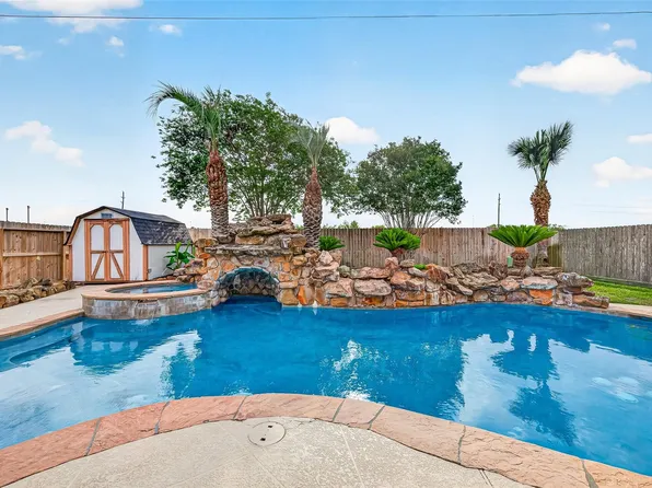 2410 Tourney Ln, Katy, TX 77493