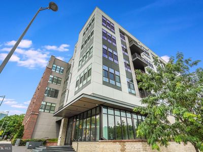 1761 Old Meadow Rd #303, McLean, VA, 22101