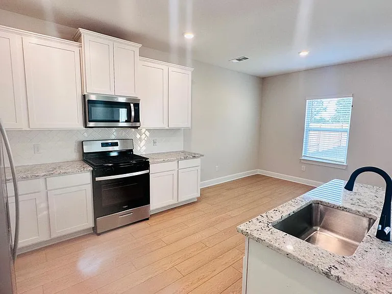 1320 Windermere Way — Photo 19
