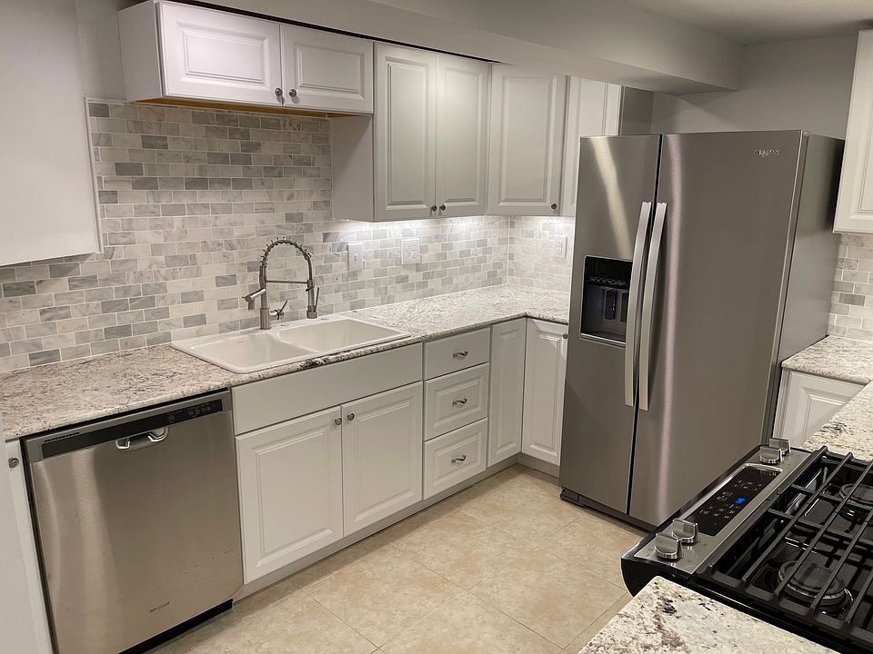 1st image of 24 Forest Hills Dr #B