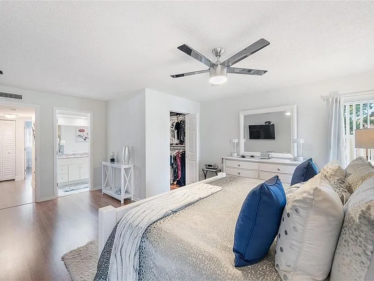 2700 Nebraska Ave #5-203 — Photo 13