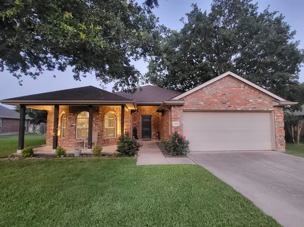 6905 Justin Ln, Greenville, TX 75402