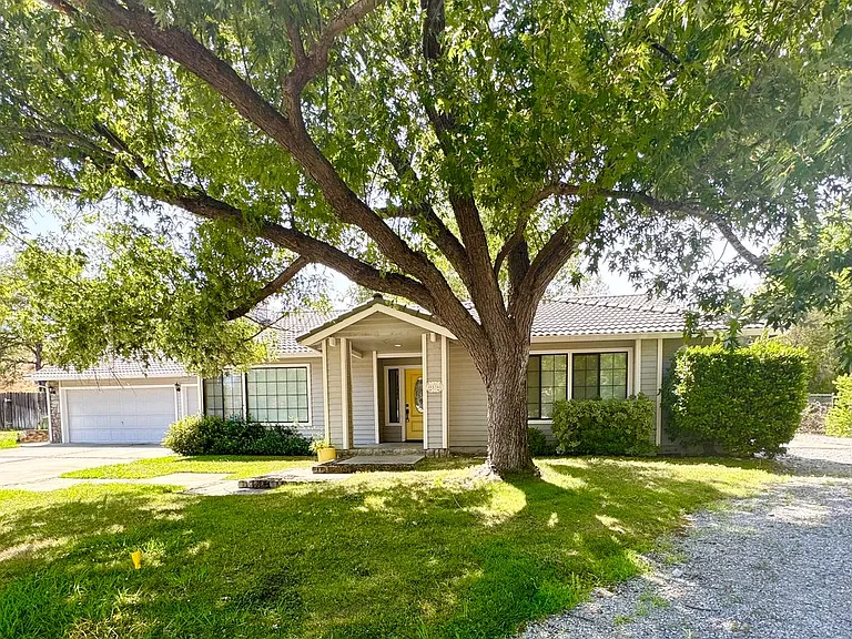 5536 Jan Ct — Photo 1
