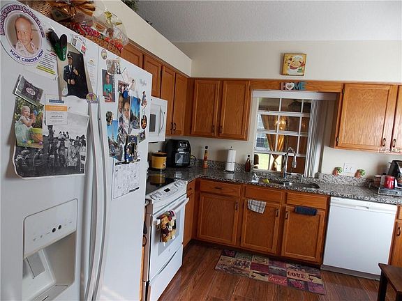 5th image of 6572 Autumn Cove Dr