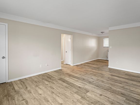 3rd image of 1844 Leland St #1844