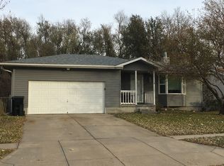 2630 NW 53rd St, Lincoln, NE 68524