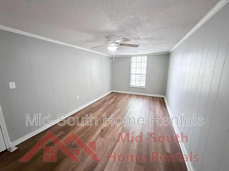 4627 Crystal Springs Dr — Photo 11