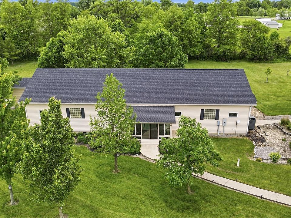 1st image of 24425 Lunda Rd