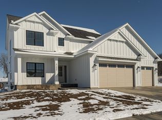4380 Cassidy Ridge Dr NE, Rochester, MN 55906