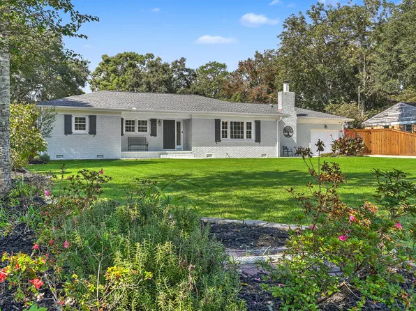 1600 Wannamaker Ave, Summerville, SC 29485