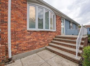 325 Bullock St, Fall River, MA 02720
