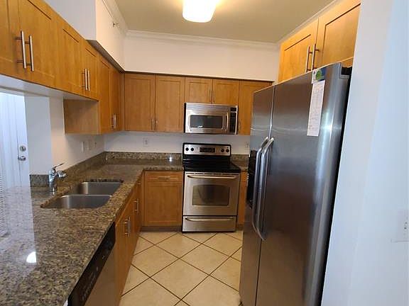 5th image of 6529 Emerald Dunes Dr APT 304