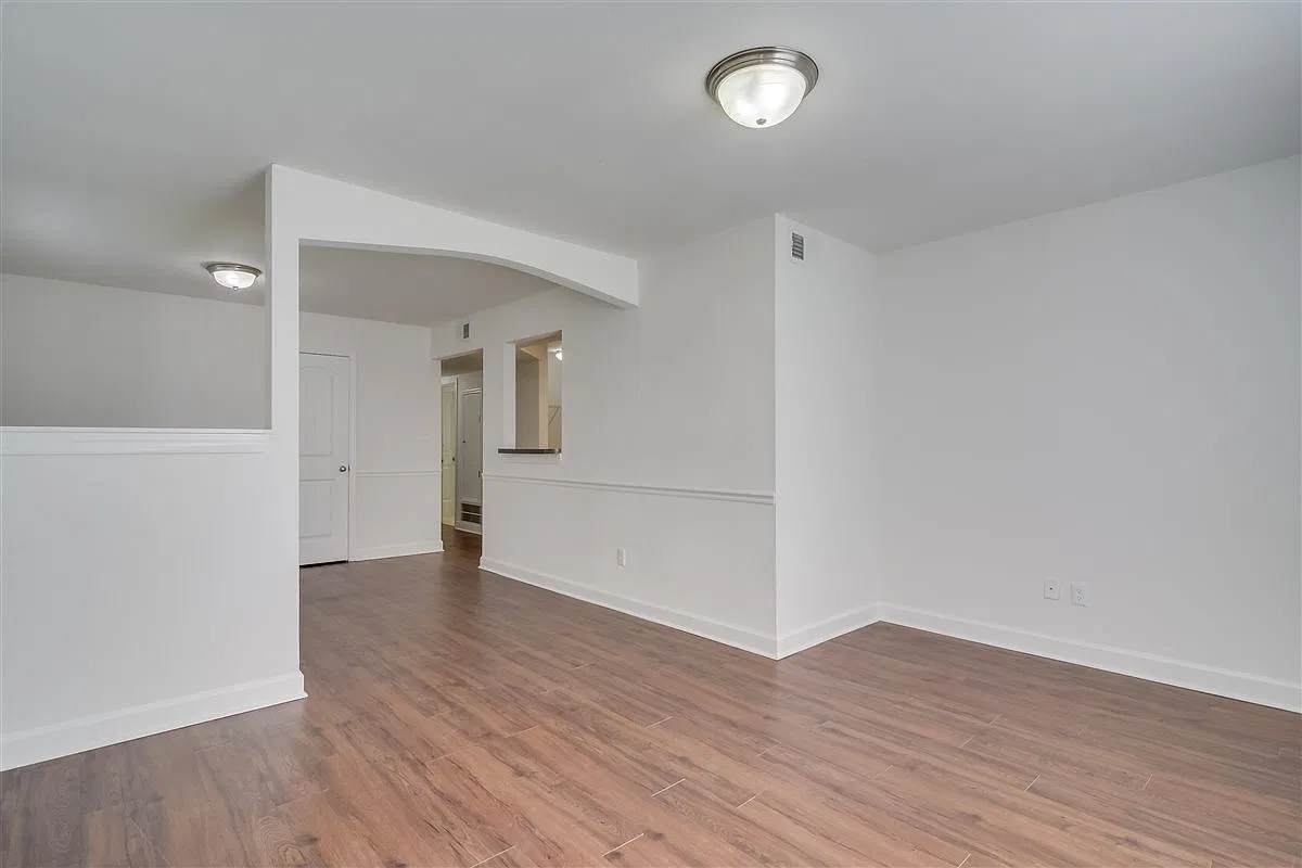 Wheeler Woods Apartments — Photo 2