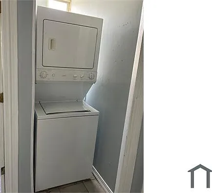 1330 S Lawndale Ave #1 — Photo 5