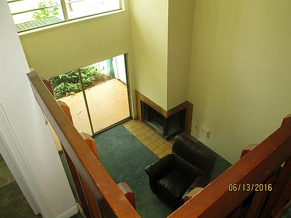 5th image of 16222 Seahorse Dr
