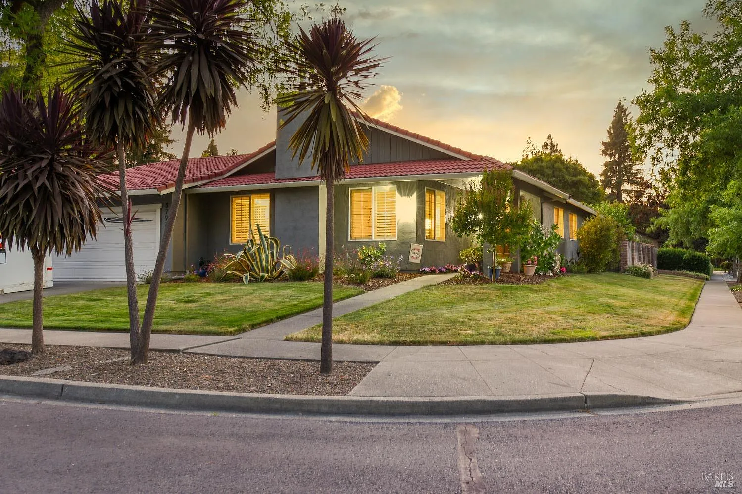3793 Clara Court photo 1