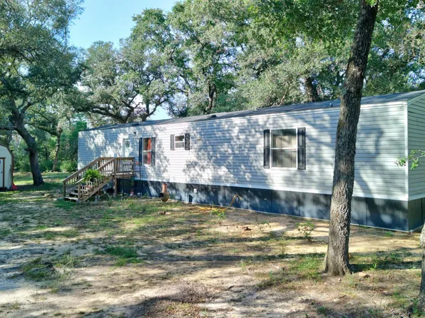 197 Blossum Ln, Reidsville, GA 30453