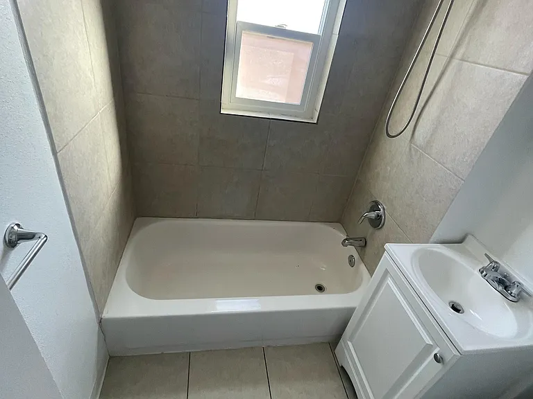 5919 Cassedy Ln #A — Photo 10
