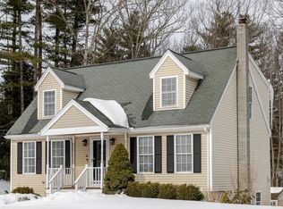 10 Rowe Drive, Fremont, NH 03044