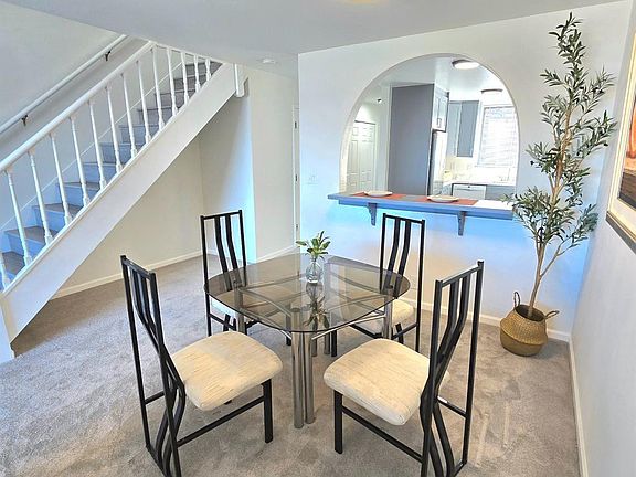 2nd image of 145 Gardenside Dr APT 19