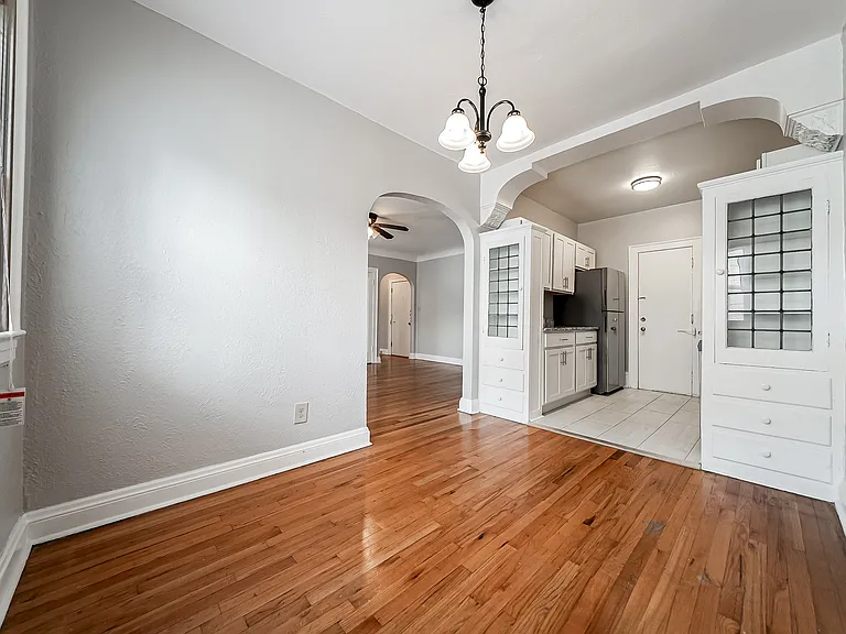 Lewis Manor Apartments — Photo 39