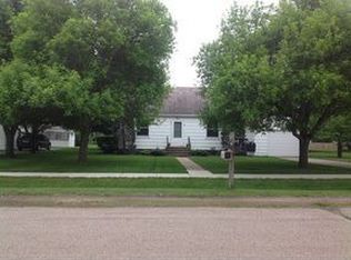 180 Spruce St, Kindred, ND 58051