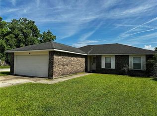 135 Foxbriar Ct, Slidell, LA 70461