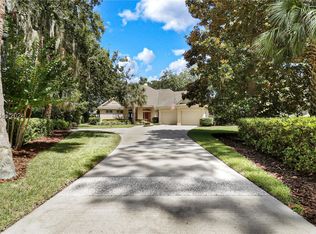 17 Myrtle Bank Ln, Hilton Head, SC 29926