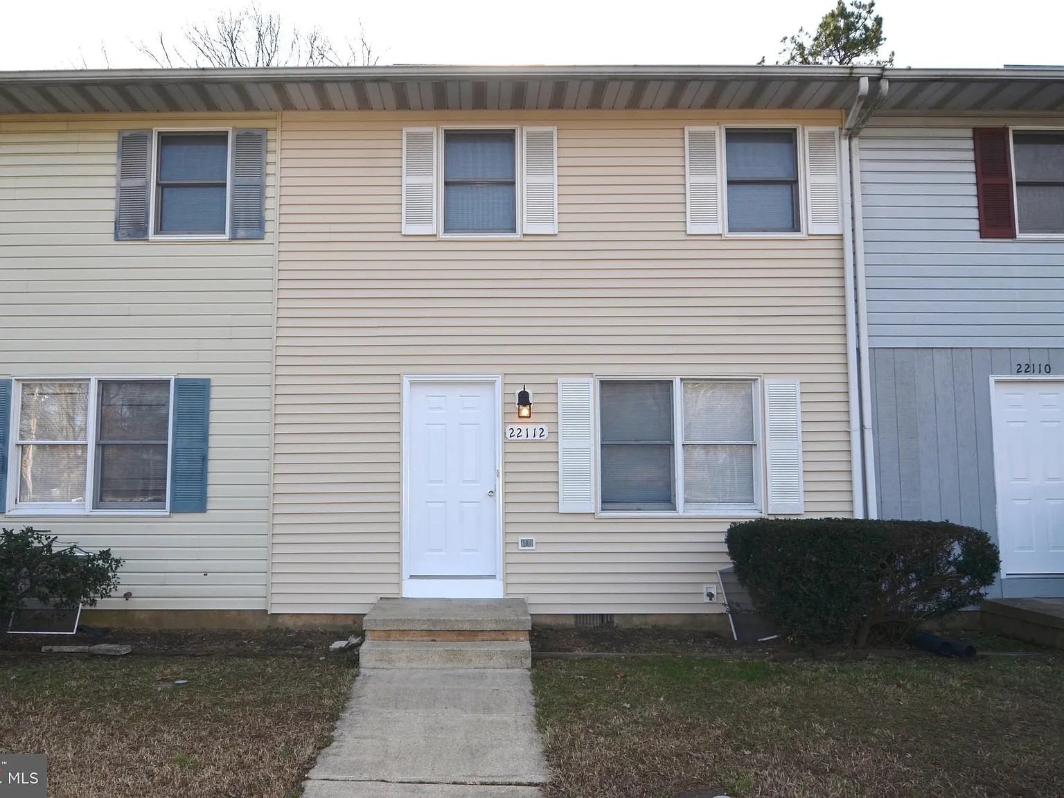 2 bed, 1.5 bath, 1280 sqft, $1,695 — Photo 1