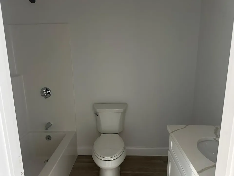 Unit Photo