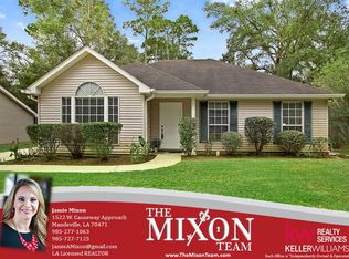 2068 Dupre St, Mandeville, LA 70448