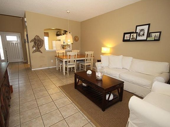 4th image of 14564 Laguna Beach Cir