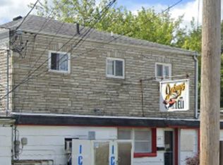 323 1/2 N Campus Ave APT 3, Oxford, OH 45056