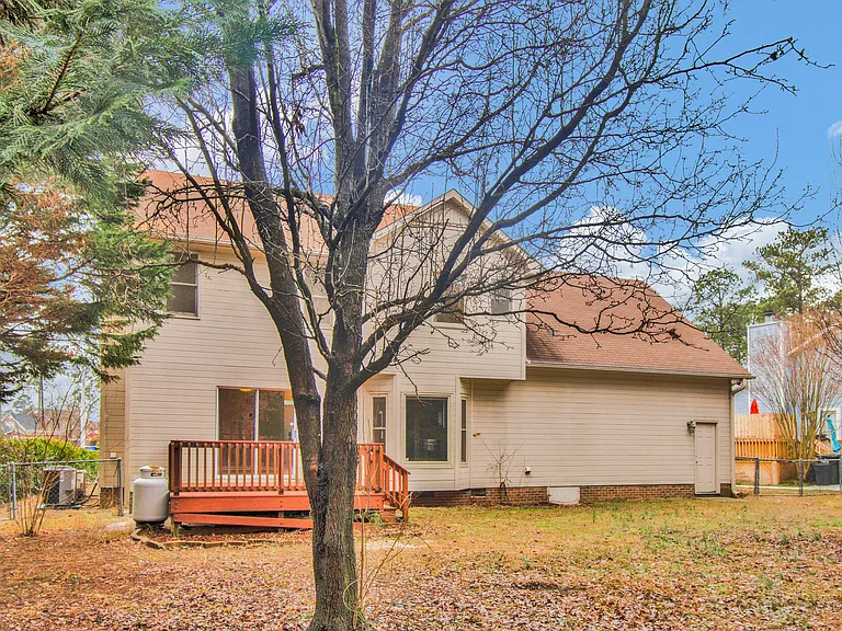 1717 Nuthatch Rd — Photo 34