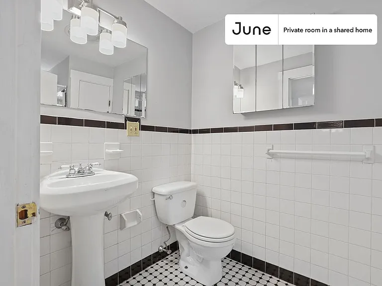 153 Murdock St #A — Photo 7