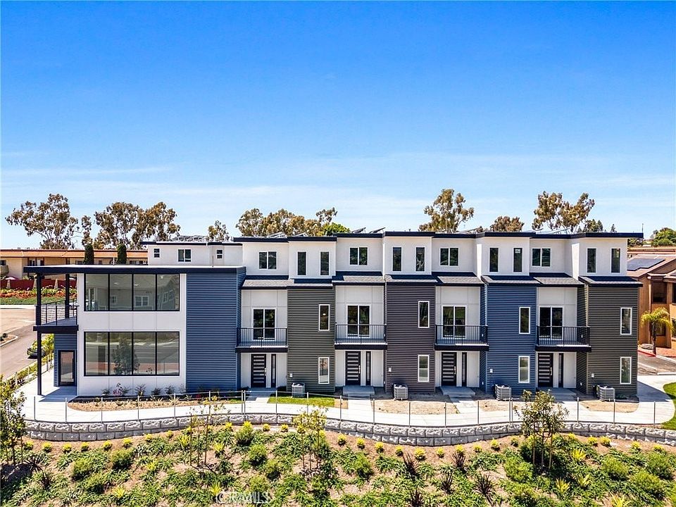 1st image of 2071 S El Camino Real