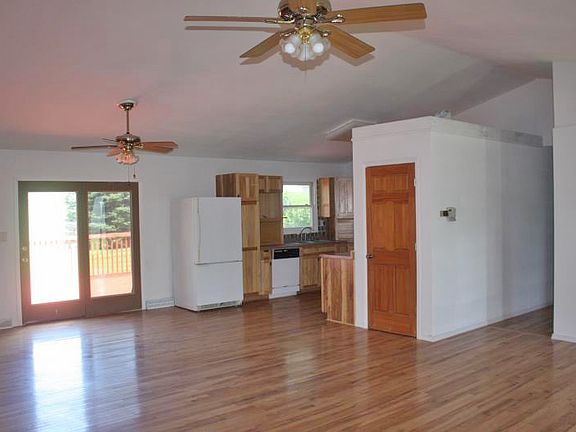 5th image of 601 Colby Dr