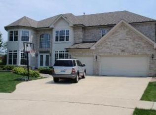 1245 S Leo Ct, Palatine, IL 60067