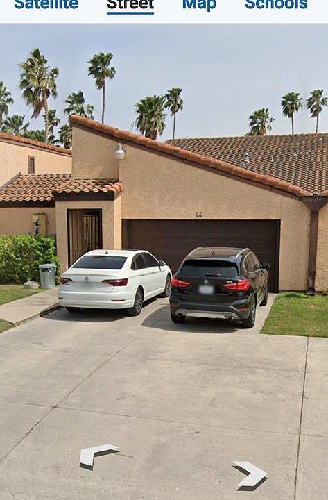 1st image of 44 Waterfront Dr