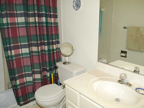 2nd image of 2700 Floris Ln
