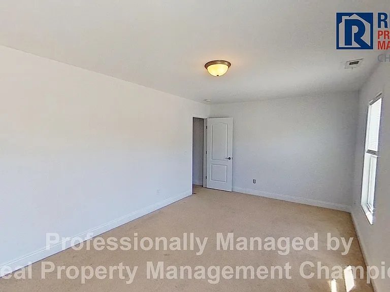 204 Murifield Dr — Photo 33