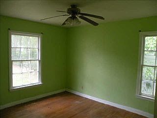 3rd image of 2515 Winthrop Dr