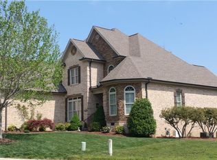 1135 Constantine Ct, Kernersville, NC 27284